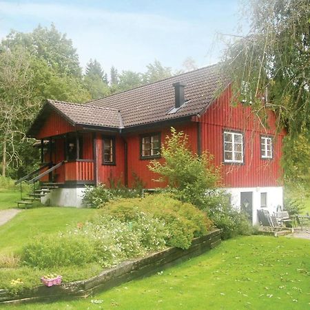 Cozy Home In Uddevalla With Wifi Häljebol Exterior photo